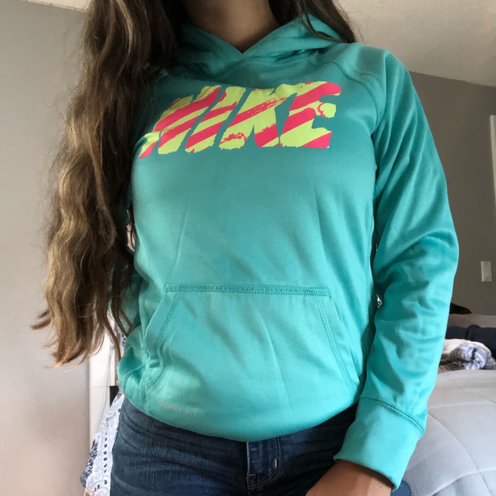 NIKE HOODIE